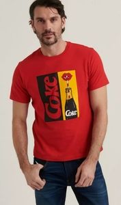 Coke Pop Lips  Graphic Tee

Details